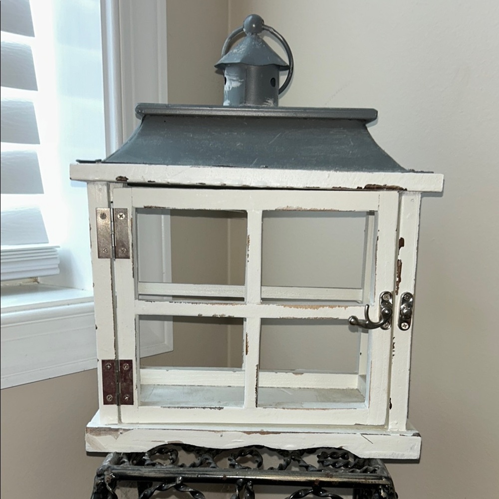 Rustic White and Gray Lantern